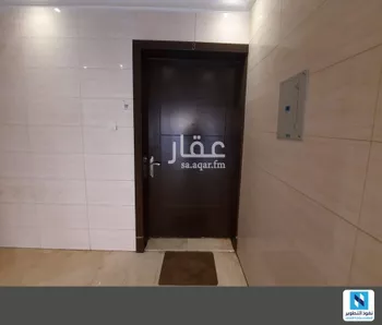 شقة للإيجار في صورة 2