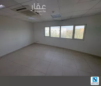 مكتب تجاري للإيجار في شارع العروبه, حي الورود, مدينة الرياض, منطقة الرياض صورة 3
