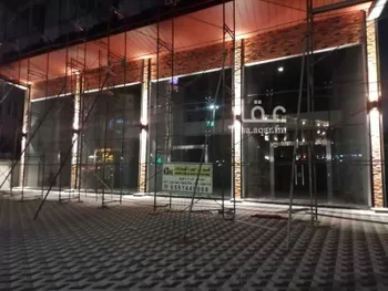 مكتب تجاري للإيجار في شارع الملك سلمان بن عبدالعزيز, حي البندرية, مدينة الخبر, المنطقة الشرقية صورة 3