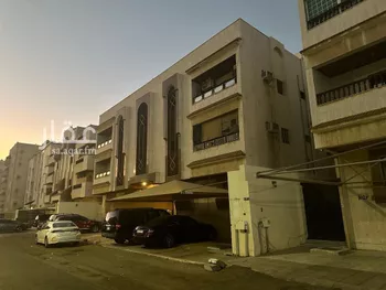 عمارة للبيع في شارع ثار, حي الرحاب, مدينة جدة, منطقة مكة المكرمة صورة 3