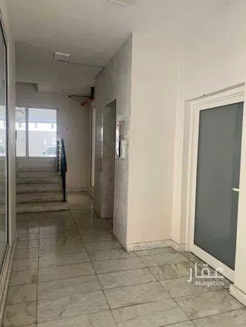 شقة للبيع في شارع ابن الشهاب, حي البندرية, مدينة الخبر, المنطقة الشرقية صورة 3