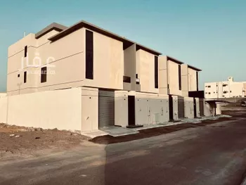 فيلا للبيع في شارع النعمان ابن العجلان, حي الملك فهد, مدينة المدينه المنوره, منطقة المدينة المنورة