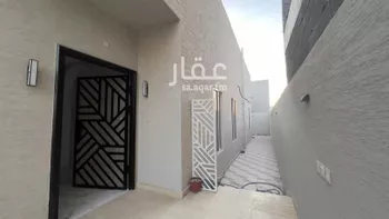 دور للبيع في شارع احمد بن المهندس, حي الاناهي, مدينة المدينه المنوره, منطقة المدينة المنورة صورة 3