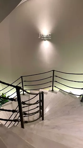 فيلا مفروشة للحجز في شارع عبدالعزيز ابن رفيع, حي الشاطئ, جدة صورة 3