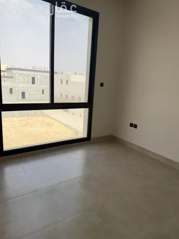 شقة للبيع في شارع عبدالرحمن بن خميس, حي العارض, مدينة الرياض, منطقة الرياض صورة 2
