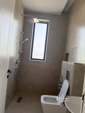 شقة للبيع في شارع عبدالرحمن بن خميس, حي العارض, مدينة الرياض, منطقة الرياض صورة 3