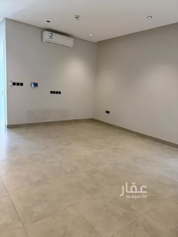شقة للبيع في شارع عبدالرحمن بن خميس, حي العارض, مدينة الرياض, منطقة الرياض صورة 4