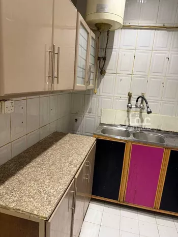 شقة للإيجار في شارع الصفوي, حي العليا, مدينة الرياض, منطقة الرياض صورة 3