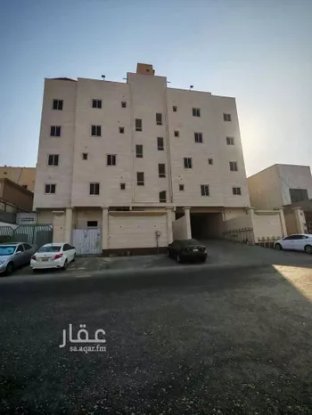 شقة للإيجار في شارع العنبر, حي الكوثر, مدينة القطيف, المنطقة الشرقية