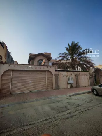 فيلا للبيع في حي الزهور, مدينة القطيف, المنطقة الشرقية