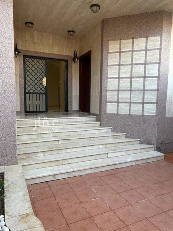 فيلا للبيع في شارع حماد بن الجعد, حي وادي مهزور, مدينة المدينه المنوره, منطقة المدينة المنورة صورة 3