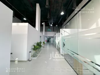 مكتب تجاري للإيجار في شارع الامير محمد ابن سعد ابن عبدالعزيز, حي العقيق, مدينة الرياض, منطقة الرياض صورة 5