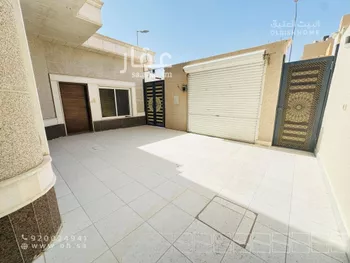 فيلا للإيجار في شارع البدر العيني, حي العارض, مدينة الرياض, منطقة الرياض صورة 2