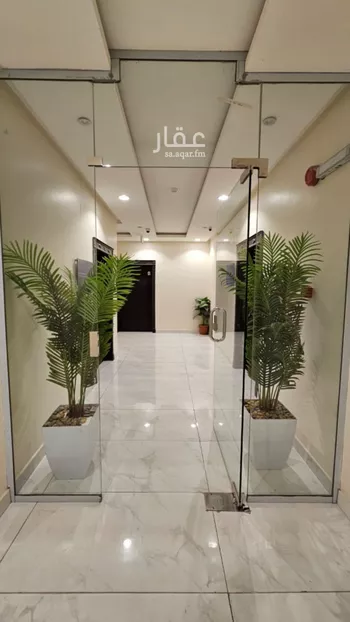 مكتب تجاري للإيجار في شارع الأمير خالد بن بندر بن عبدالعزيز, حي العارض, مدينة الرياض, منطقة الرياض صورة 3