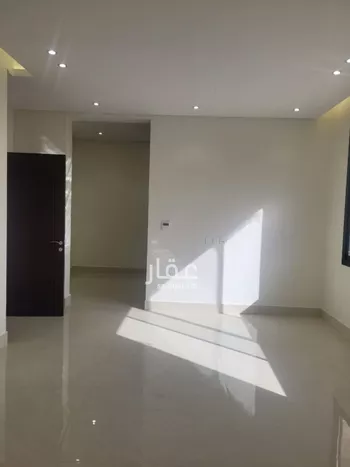 فيلا للإيجار في شارع علي بن الغدير, حي العارض, مدينة الرياض, منطقة الرياض صورة 5