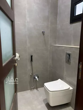 فيلا للإيجار في شارع علي بن غدير , حي العارض, مدينة الرياض, منطقة الرياض صورة 2