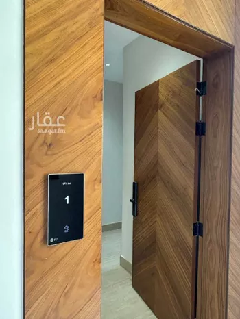 شقة للبيع في شارع ابن أبي الشكر الفلكي, حي المهدية, مدينة الرياض, منطقة الرياض صورة 2