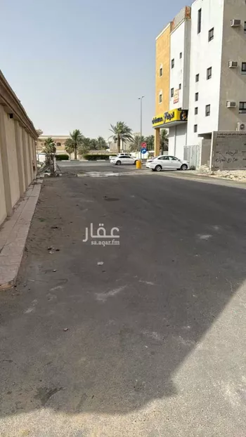 فيلا للبيع في شارع مالك ابن قتيبة, حي الدانة, مدينة الاحساء, المنطقة الشرقية صورة 2