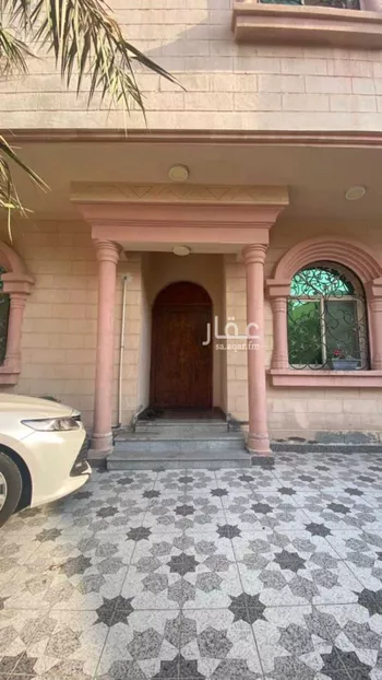 عمارة للبيع في شارع يزيد بن حمزة, حي الصفاء, مدينة الدمام, المنطقة الشرقية صورة 3