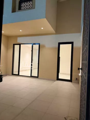 فيلا للإيجار في شارع عام, حي السعادة, مدينة الرياض, منطقة الرياض صورة 4