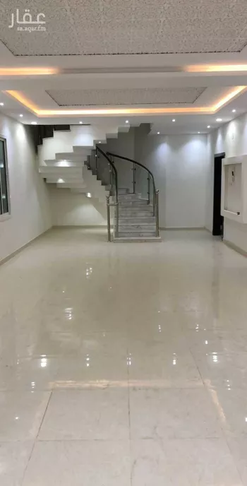 فيلا للبيع في شارع رقم 318, حي ظهرة لبن, مدينة الرياض, منطقة الرياض صورة 3