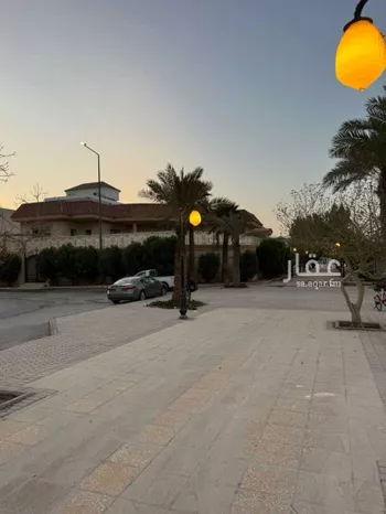 فيلا للبيع في شارع آل درع, حي الملك سلمان, مدينة الرياض, منطقة الرياض صورة 2