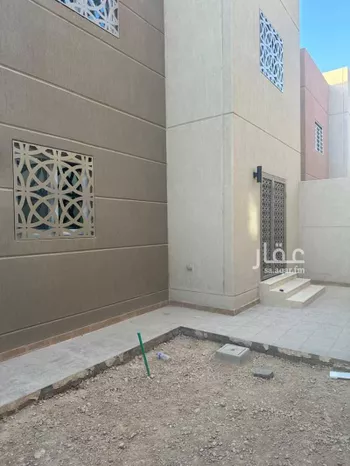 فيلا للبيع في شارع سلمان بن مالك, حي مطار الملك خالد الدولي, مدينة الرياض, منطقة الرياض صورة 3
