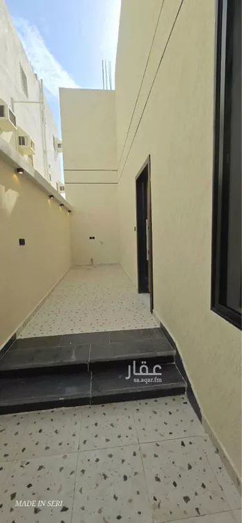 دور للبيع في شارع لقس ابن سلمان, حي أبو مرخة, مدينة المدينه المنوره, منطقة المدينة المنورة صورة 5
