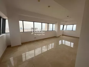 شقة للبيع في شارع طريق الكورنيش فرعي, حي الشاطئ, مدينة جدة, منطقة مكة المكرمة