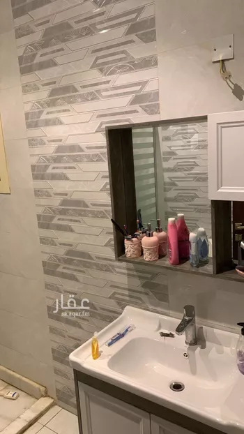 شقة للإيجار في شارع المنيني, حي المروة, مدينة جدة, منطقة مكة المكرمة صورة 5