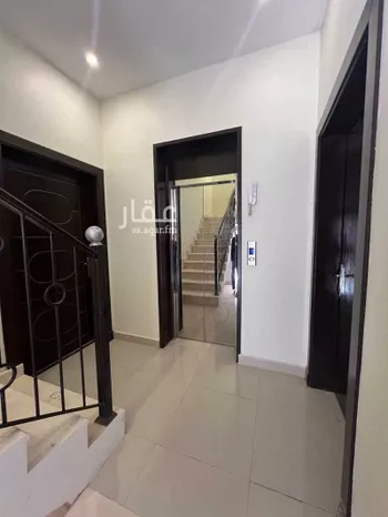 فيلا للبيع في شارع أحمد بن ميسر, حي حطين, مدينة الرياض, منطقة الرياض صورة 2