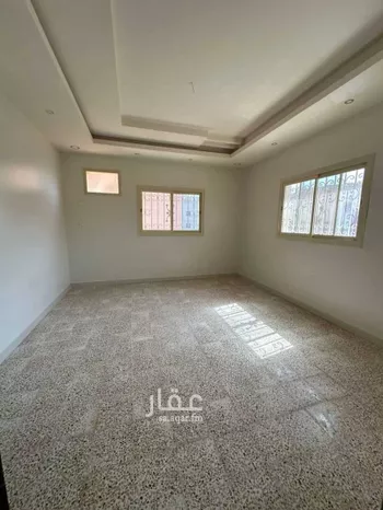 شقة للإيجار في شارع مكين العذري, حي المروج, مدينة ابها, منطقة عسير صورة 3