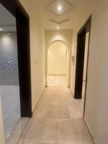 عمارة للإيجار في شارع القائد, حي العزيزية, مدينة جدة, منطقة مكة المكرمة صورة 4