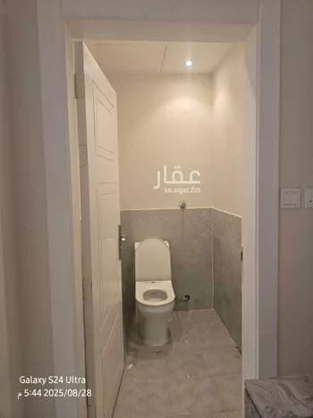 فيلا للبيع في شارع حسين مفتي, حي العارض, مدينة الرياض, منطقة الرياض صورة 4