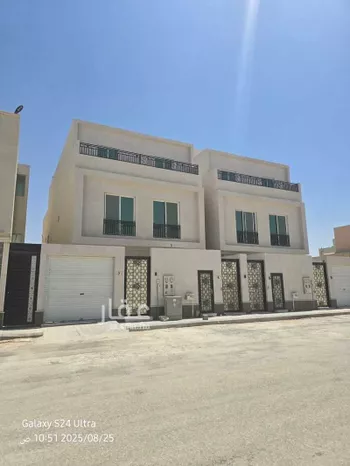 فيلا للبيع في شارع حسين مفتي, حي العارض, مدينة الرياض, منطقة الرياض