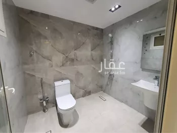 فيلا للبيع في شارع جنادة بن خالد, حي المنار, مدينة الدمام, المنطقة الشرقية صورة 2