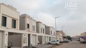 دور للبيع في شارع الشوبك, حي السعادة, مدينة الرياض, منطقة الرياض