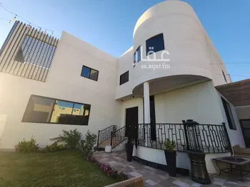 فيلا للبيع في شارع رفاعة ابن مبشر ابن الحارث الظفري, حي العاقول, مدينة المدينه المنوره, منطقة المدينة المنورة صورة 3