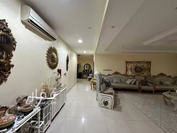 فيلا للبيع في شارع المضيبعة, حي الحزم, مدينة الرياض, منطقة الرياض صورة 2
