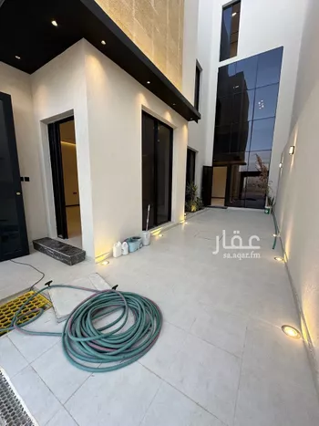 فيلا للبيع في شارع السيل الكبير, حي المهدية, مدينة الرياض, منطقة الرياض صورة 3