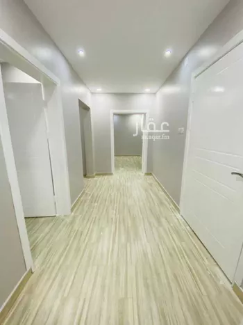 شقة للإيجار في شارع عطاء ابن يعقوب المدني ، حي الجال ، الطائف ، الطائف