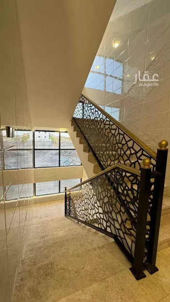 شقة للبيع في شارع اوس ابن معلق, حي الملك فهد, مدينة المدينه المنوره, منطقة المدينة المنورة صورة 2