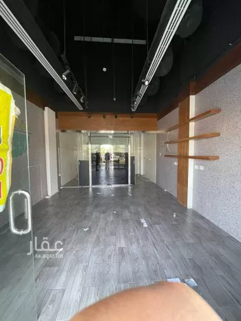 محل للإيجار في شارع شجاع بن وهب ، حي الدوحة الجنوبية ، الظهران ، الدمام صورة 3