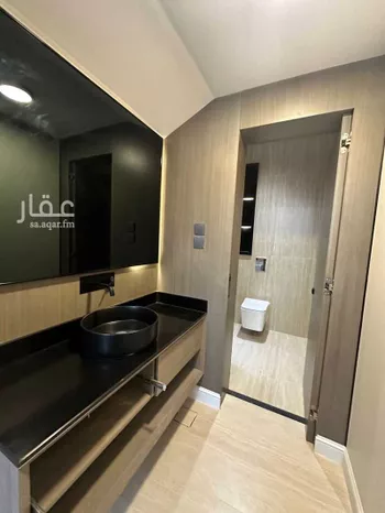 فيلا للبيع في شارع النهضة, حي الشعلة, مدينة الدمام, المنطقة الشرقية صورة 2