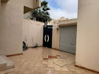 فيلا للإيجار في شارع رقم 155, حي الياسمين, مدينة الرياض, منطقة الرياض صورة 2