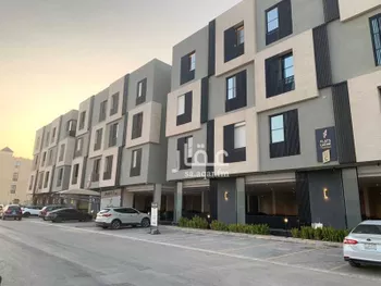 شقة للإيجار في شارع ابراهيم بن الاحمدي, حي القيروان, مدينة الرياض, منطقة الرياض