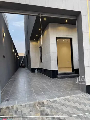 دور للبيع في شارع 6490036, حي الندوة, مدينة الرياض, منطقة الرياض صورة 2