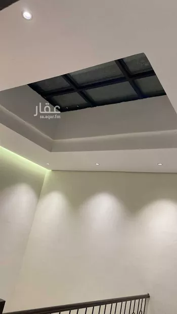 فيلا للبيع في شارع عقبة بن نافع, حي ضاحية نمار, مدينة الرياض, منطقة الرياض صورة 3