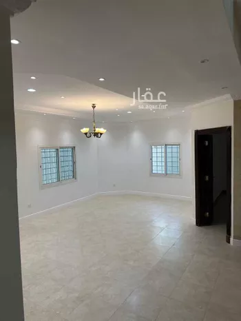 فيلا للإيجار في شارع البلدة, حي الحمراء, مدينة الرياض, منطقة الرياض صورة 5