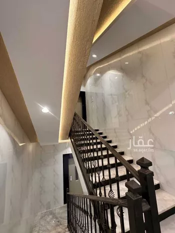 شقة للبيع في شارع الرداح, حي الزهور, مدينة ابها, منطقة عسير صورة 3